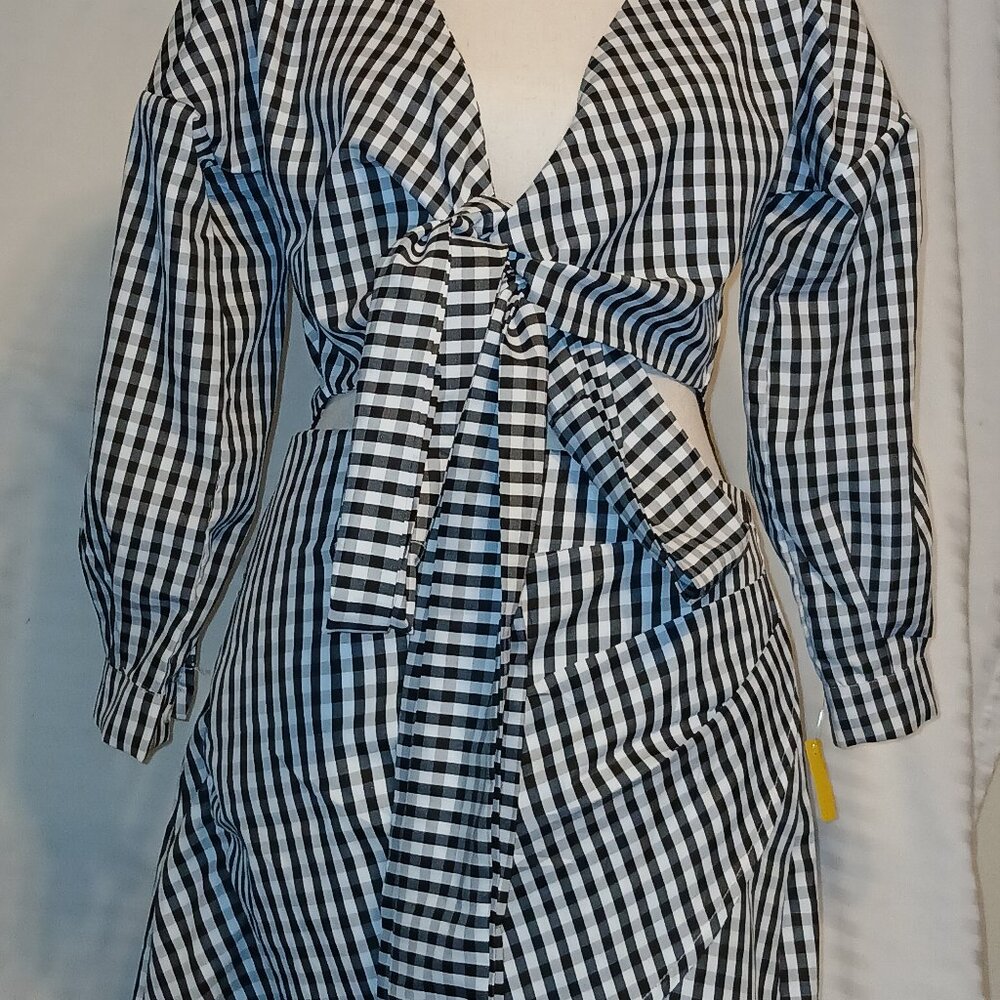 Gingham two piece set By Vest Idos sizes med
